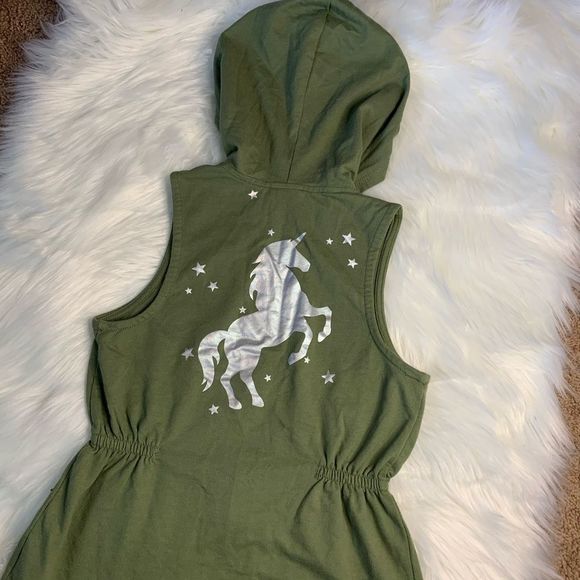 𝅺GIRLS Belle De Jour unicorn hooded vest - Picture 1 of 5